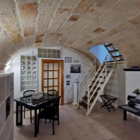La Casa Di Pedro * Monopoli