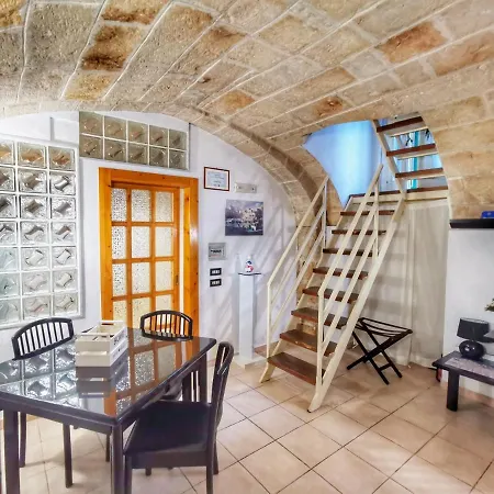 La Casa Di Pedro Monopoli