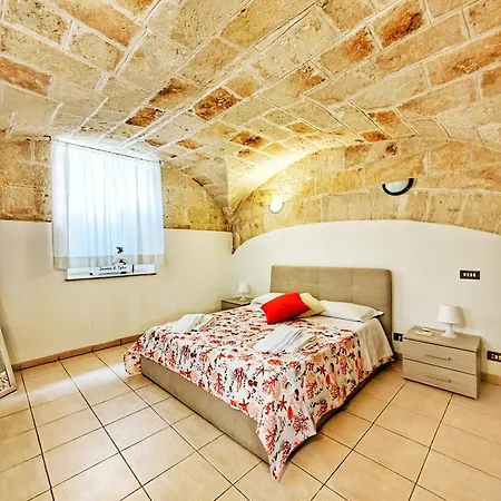 La Casa Di Pedro * Monopoli