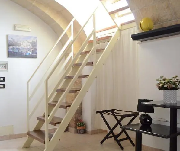 La Casa Di Pedro Monopoli